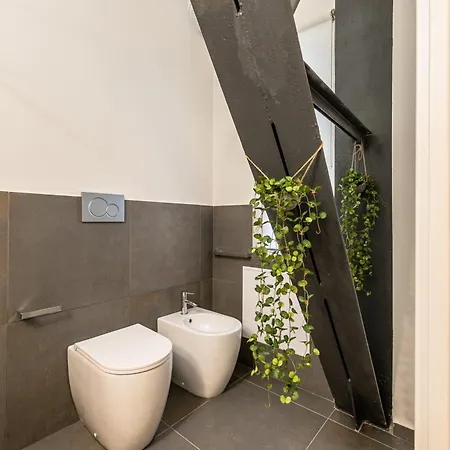 Politeama Luxury * パレルモ