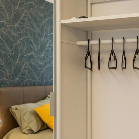 アパート Politeama Luxury パレルモ