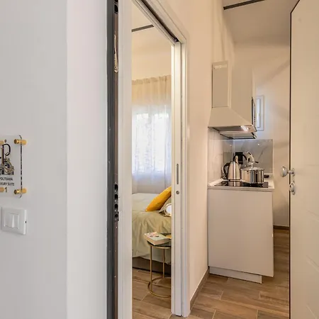 Politeama Luxury * パレルモ